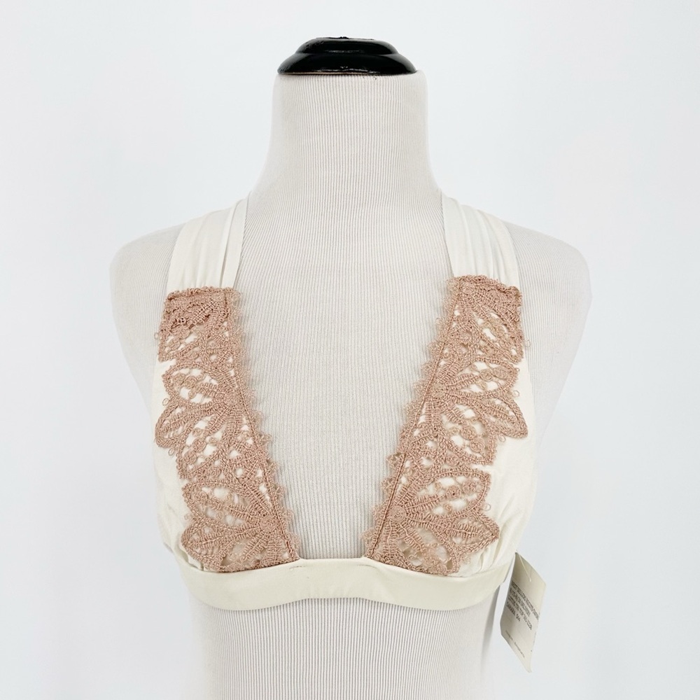 Blue life LOTUS TRI TOP in Beige